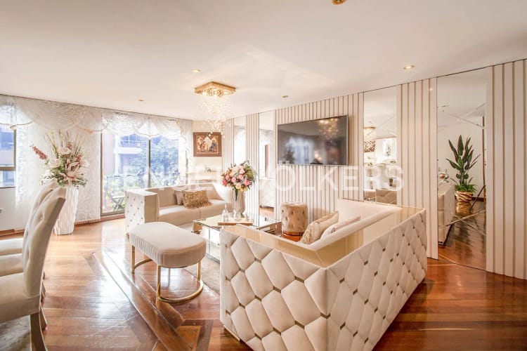 Apartamento de 4 alcobas en venta en Santa Bibiana, Bogotá, 177 m² · foto 2 de 18