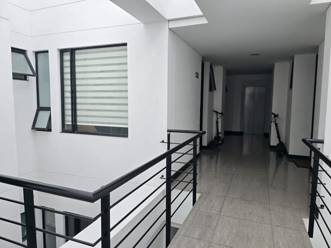 Apartaestudio en venta en Chicó Navarra, Bogotá, 60 m² · foto 4 de 24
