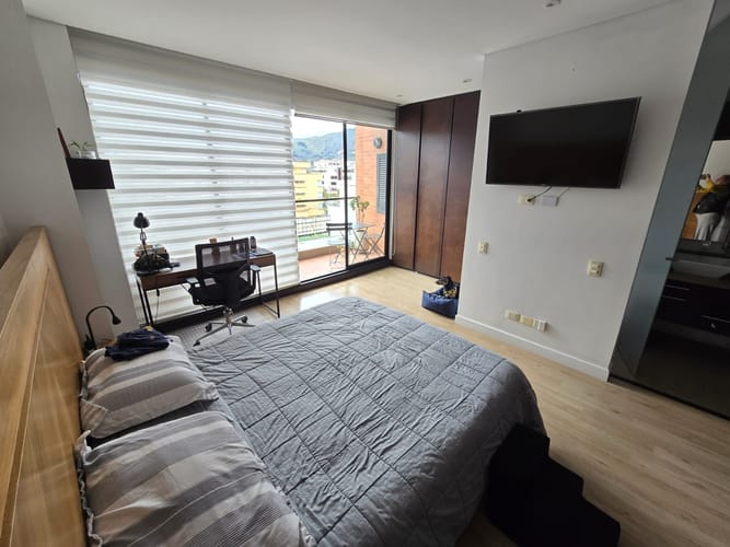 Apartaestudio en venta en Chicó Navarra, Bogotá, 60 m² · foto 11 de 24