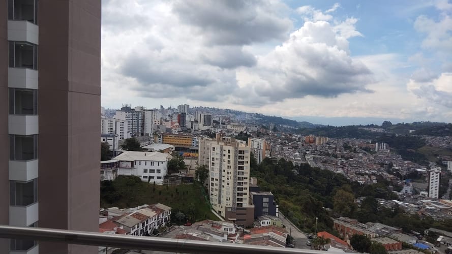 Apartamento de 3 alcobas en venta en Cable, Manizales, 67 m² · foto 3 de 24