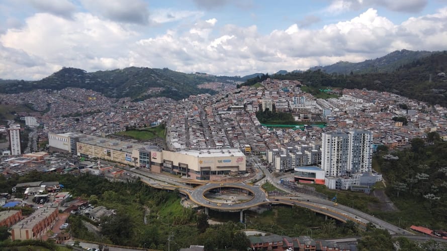 Apartamento de 3 alcobas en venta en Cable, Manizales, 67 m² · foto 4 de 24