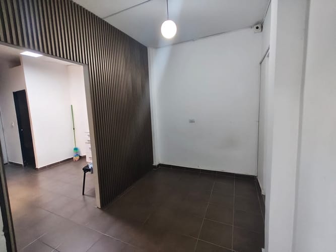 Casa de 6 alcobas en arriendo en San Fernando Viejo, Cali, 220 m² · foto 10 de 21