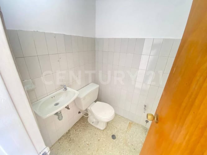 Local en arriendo en San Vicente, Cali, 30 m² · foto 4 de 5