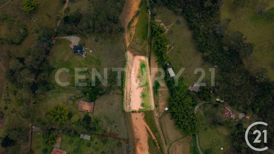 Lote en venta en Rionegro, 2500 m² · foto 8 de 9