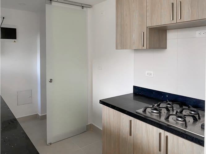 Apartamento de 3 alcobas en venta en La Salle, Rionegro, 115 m² · foto 12 de 24