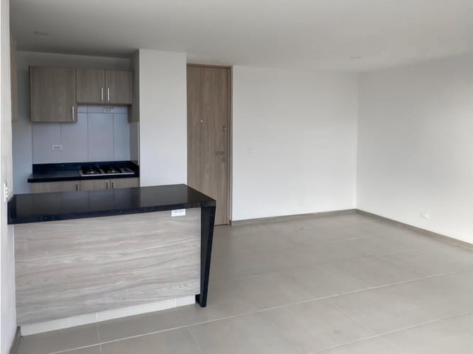 Apartamento de 3 alcobas en venta en La Salle, Rionegro, 115 m² · foto 16 de 24