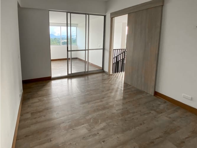Apartamento de 3 alcobas en venta en La Salle, Rionegro, 115 m² · foto 23 de 24