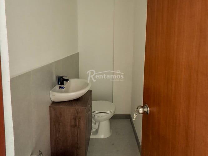 Local en arriendo en San Diego, Medellín, 65 m² · foto 12 de 20