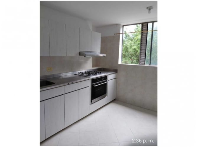 Apartamento de 3 alcobas en venta en Patio Bonito, Medellín, 100 m² · foto 4 de 20