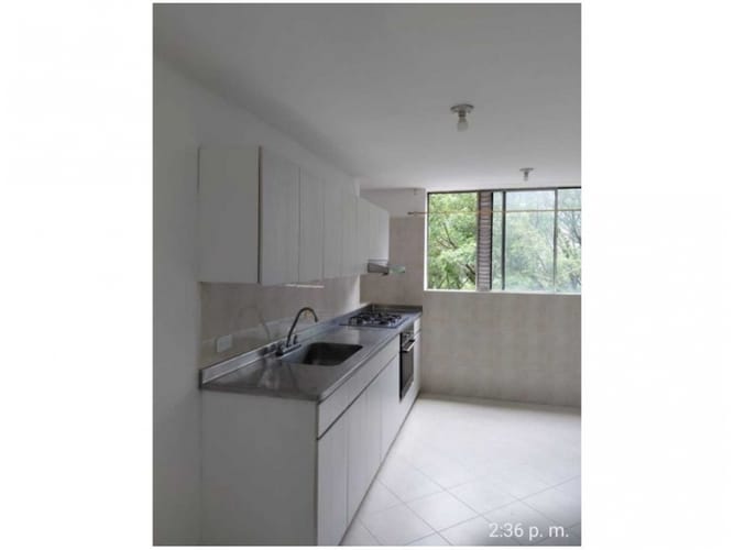 Apartamento de 3 alcobas en venta en Patio Bonito, Medellín, 100 m² · foto 5 de 20
