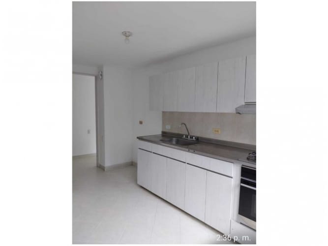 Apartamento de 3 alcobas en venta en Patio Bonito, Medellín, 100 m² · foto 15 de 20