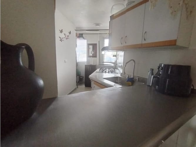 Apartamento de 2 alcobas en arriendo en Maraya, Pereira, 70 m² · foto 10 de 16