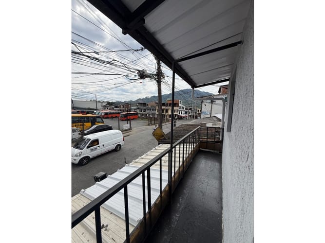 Casa de 3 alcobas en arriendo en La Graciela, Dosquebradas, 250 m² · foto 8 de 24