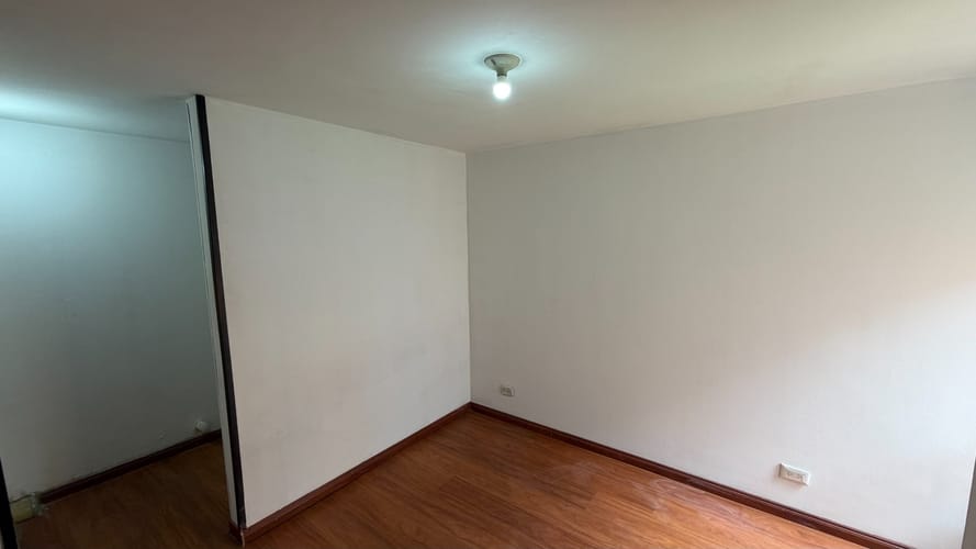 Apartamento de 3 alcobas en arriendo en Castilla, Bogotá, 65 m² · foto 12 de 16