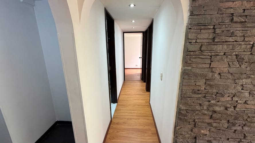 Apartamento de 3 alcobas en arriendo en Castilla, Bogotá, 65 m² · foto 5 de 16