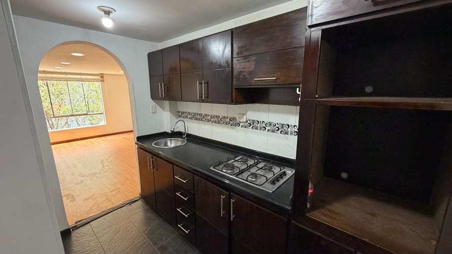 Apartamento de 3 alcobas en arriendo en Castilla, Bogotá, 65 m² · foto 4 de 16