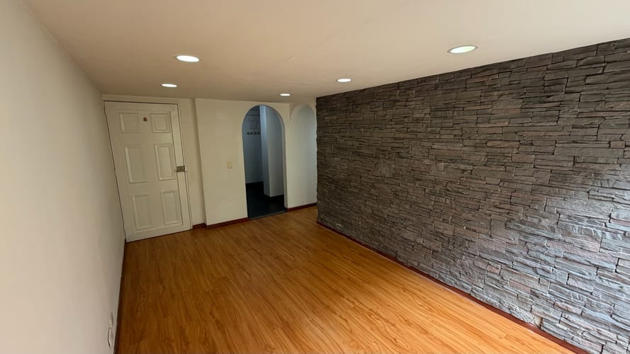 Apartamento de 3 alcobas en arriendo en Castilla, Bogotá, 65 m² · foto 2 de 16