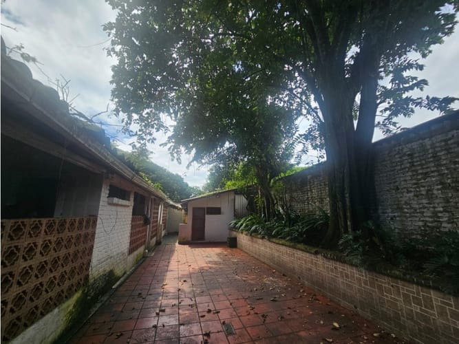 Lote en venta en Pance, Cali, 1175 m² · foto 3 de 24