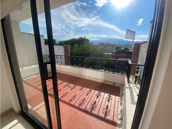 Oficina en arriendo en Ciudad Jardin, Cali, 45 m² · foto 3 de 22