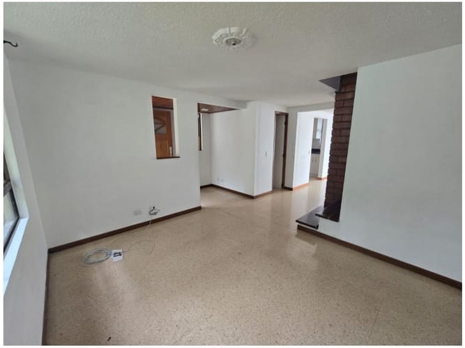 Casa de 3 alcobas en venta en El Dorado, Envigado, 135 m² · foto 5 de 21