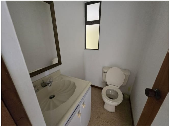 Casa de 3 alcobas en venta en El Dorado, Envigado, 135 m² · foto 6 de 21