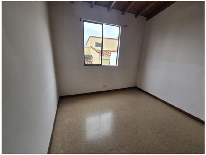Casa de 3 alcobas en venta en El Dorado, Envigado, 135 m² · foto 16 de 21