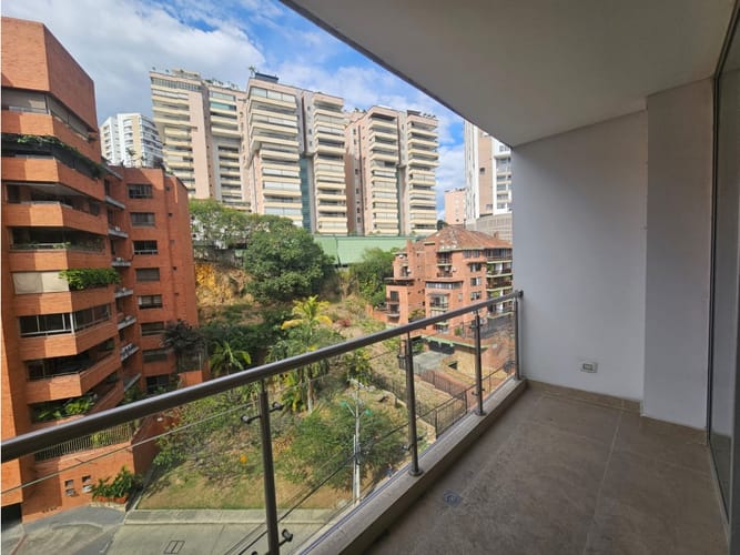 Apartamento de 3 alcobas en venta en Normandia, Cali, 110 m² · foto 2 de 17