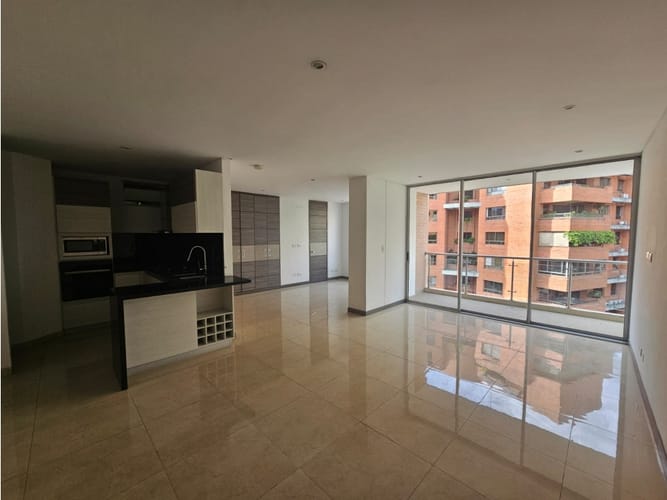 Apartamento de 3 alcobas en venta en Normandia, Cali, 110 m² · foto 3 de 17