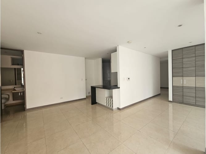 Apartamento de 3 alcobas en venta en Normandia, Cali, 110 m² · foto 6 de 17