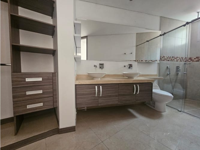 Apartamento de 3 alcobas en venta en Normandia, Cali, 110 m² · foto 10 de 17