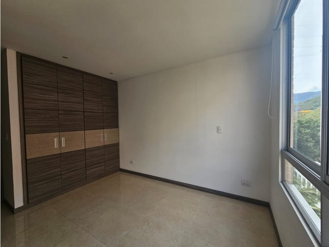 Apartamento de 3 alcobas en venta en Normandia, Cali, 110 m² · foto 11 de 17