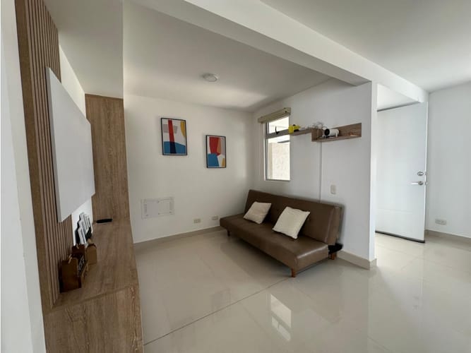 Casa de 3 alcobas en venta en Ciudad Country, Jamundí, 116 m² · foto 3 de 24