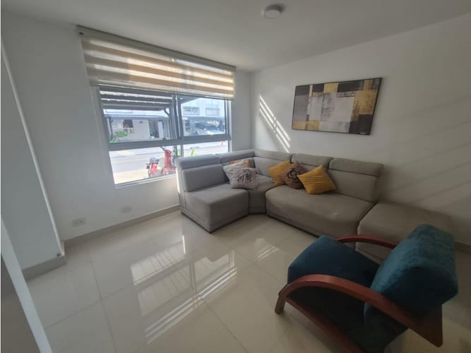 Casa de 3 alcobas en venta en Ciudad Country, Jamundí, 116 m² · foto 4 de 24