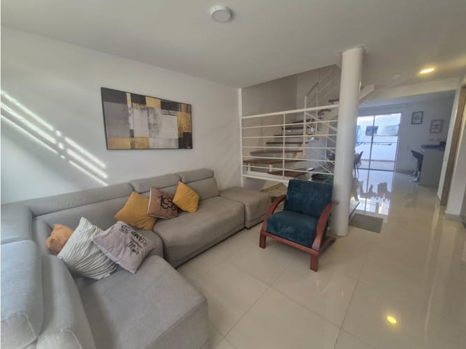 Casa de 3 alcobas en venta en Ciudad Country, Jamundí, 116 m² · foto 5 de 24