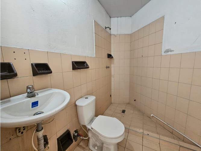 Bodega en arriendo en El Porvenir, Cali, 462 m² · foto 9 de 13