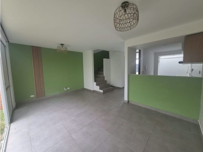 Casa de 3 alcobas en venta en Ciudad Country, Jamundí, 94 m² · foto 4 de 24