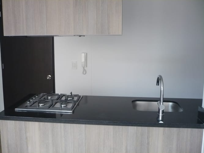 Apartaestudio en arriendo en San Luis, Bogotá, 35 m² · foto 8 de 10
