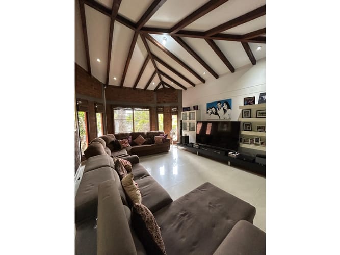 Casa de 4 alcobas en venta en Las Mercedes, Jamundí, 420 m² · foto 9 de 24