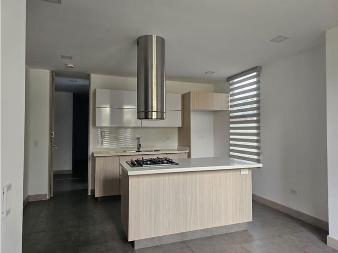 Apartaestudio en venta en Cristales, Cali, 65 m² · foto 5 de 13