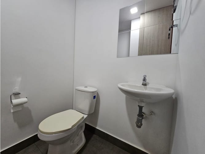 Apartaestudio en venta en Cristales, Cali, 65 m² · foto 12 de 13