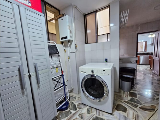 Apartamento de 3 alcobas en venta en Santa Teresita, Cali, 260 m² · foto 10 de 23