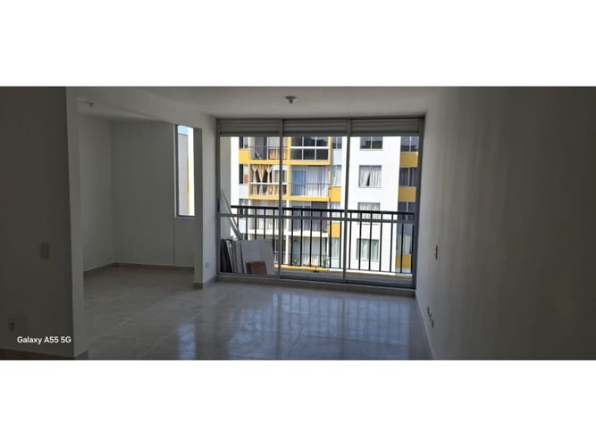 Apartamento de 3 alcobas en venta en Sachamate, Jamundí, 62 m² · foto 2 de 20