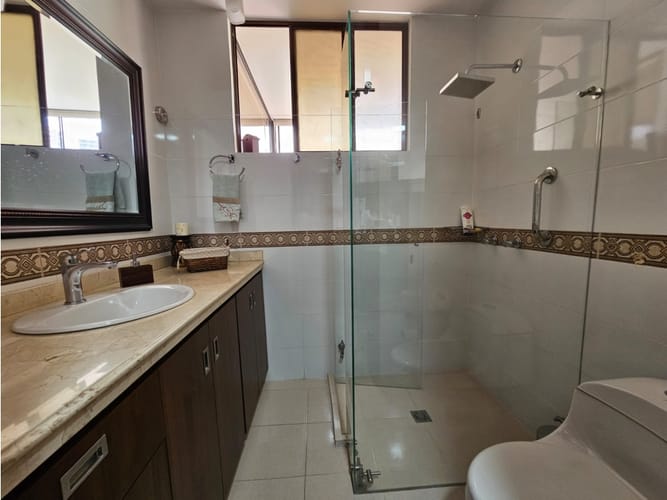 Apartamento de 3 alcobas en venta en Santa Teresita, Cali, 260 m² · foto 18 de 23