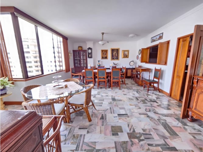 Apartamento de 3 alcobas en venta en Santa Teresita, Cali, 260 m² · foto 20 de 23