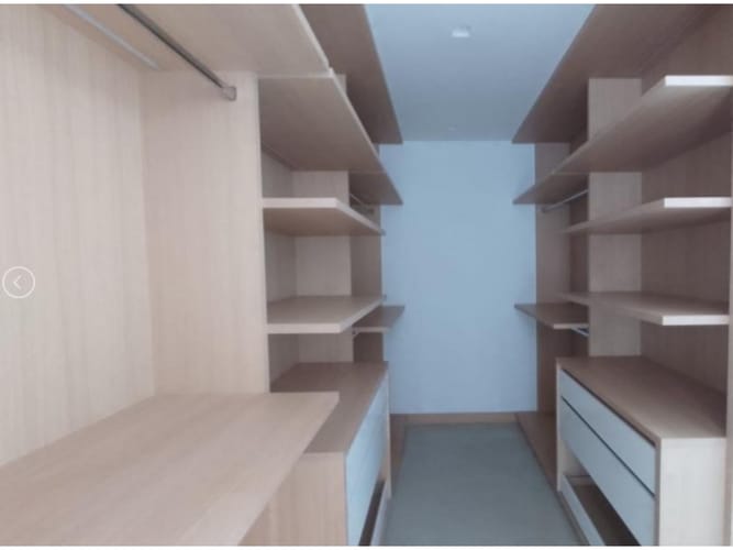Apartamento de 3 alcobas en venta en Ciudad Jardin, Cali, 263 m² · foto 11 de 14