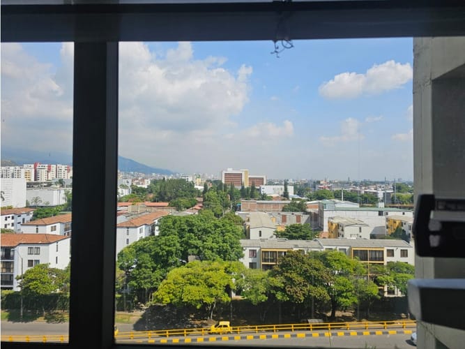 Consultorio en venta en Tequendama, Cali, 30 m² · foto 9 de 13