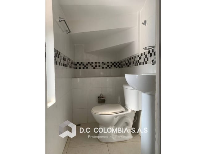 Casa de 2 alcobas en venta en Alborada, Jamundí, 87 m² · foto 2 de 8