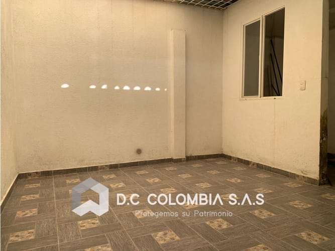 Casa de 2 alcobas en venta en Alborada, Jamundí, 87 m² · foto 4 de 8