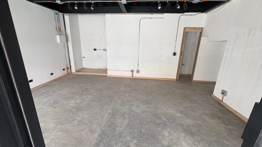 Local en arriendo en Lorena, Medellín, 22 m² · foto 2 de 7