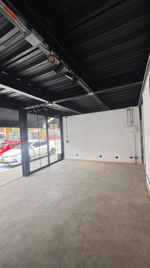 Local en arriendo en Lorena, Medellín, 22 m² · foto 5 de 7